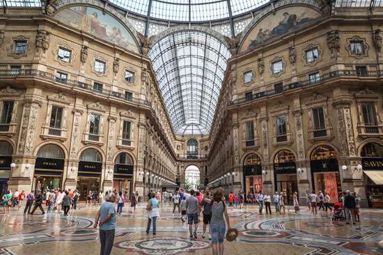 Travel from Barcelona Weekend Trip: Milan Image