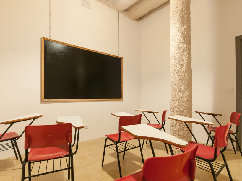 Top 9 Language Schools in Barcelona Image
